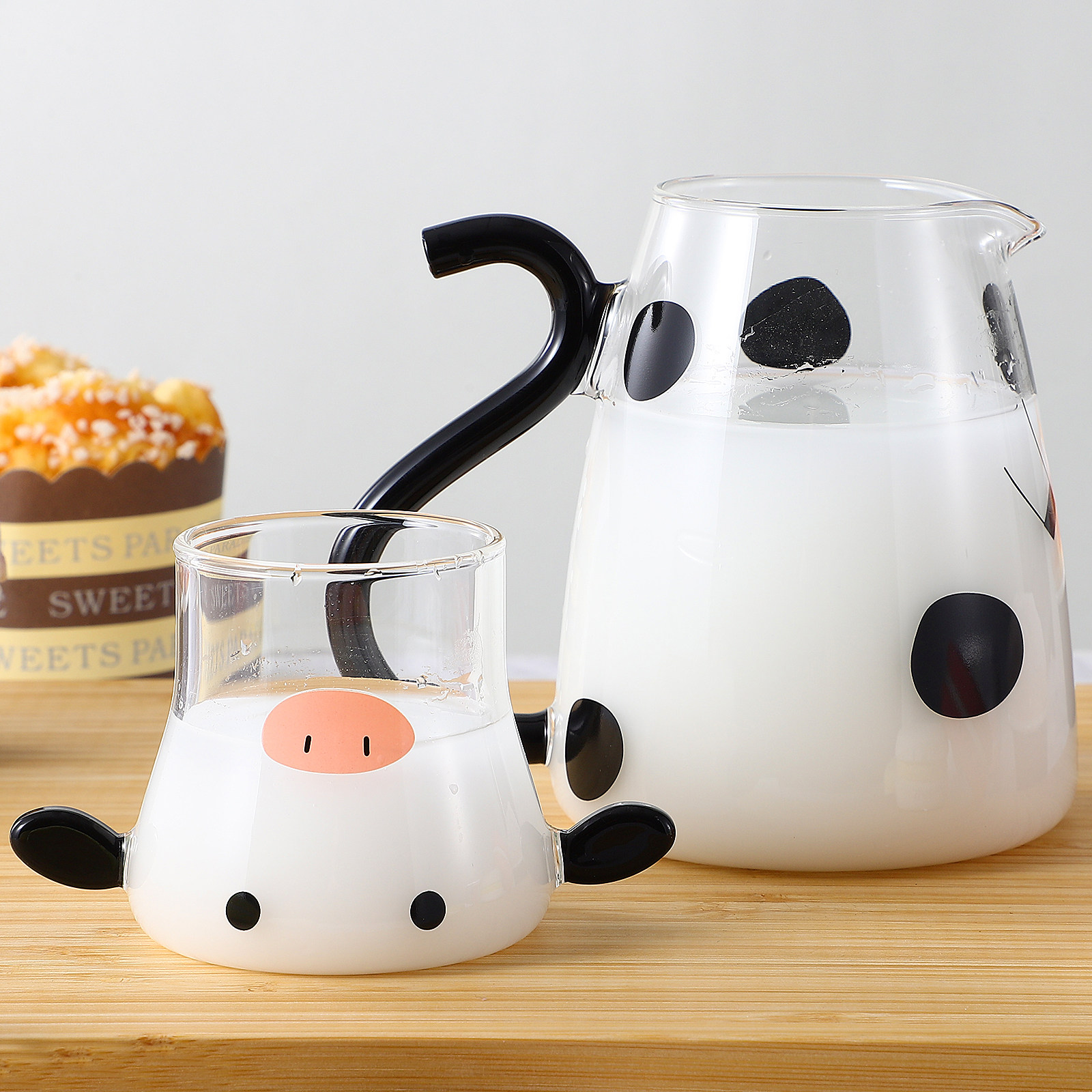 Dispenser Coffee And Tea - Ketel Kaca dengan Cangkir Desain Sapi