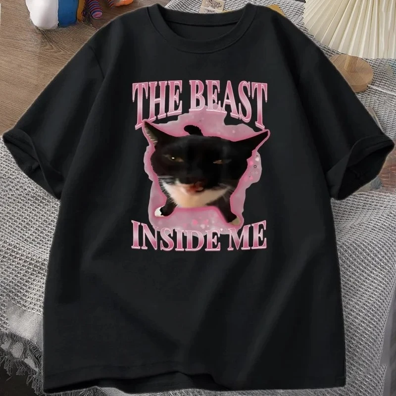 Coffee Tea Or Me - Kaos Wanita The Beast Inside Me
