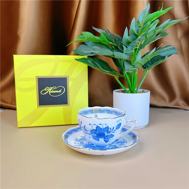 Set Cangkir Kopi dan Piring Ke - Coffee Tea Gift Basket ulasan dan harga