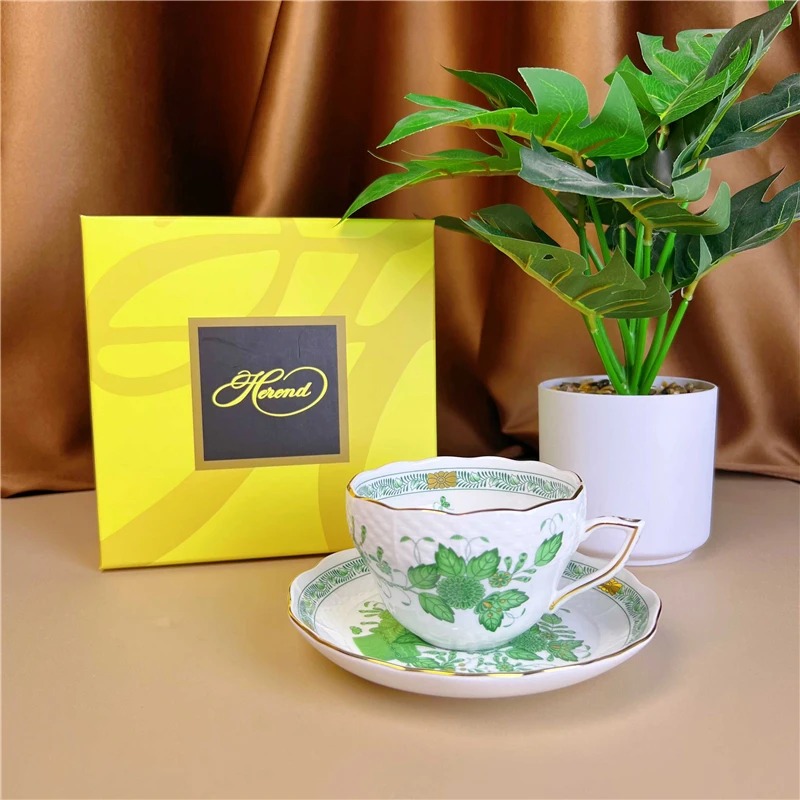 Set Cangkir Kopi dan Piring Ke - Coffee Tea Gift Basket ulasan dan harga