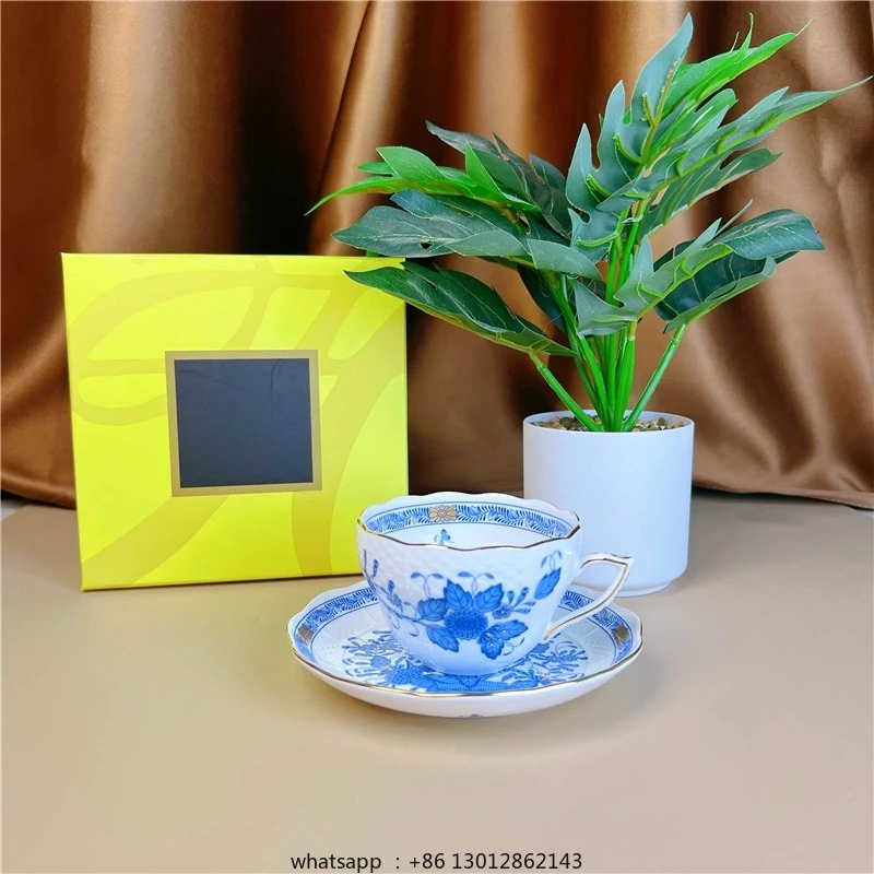 Set Cangkir dan Tatakan Kopi K - Coffee Tea Gift Basket ulasan dan harga