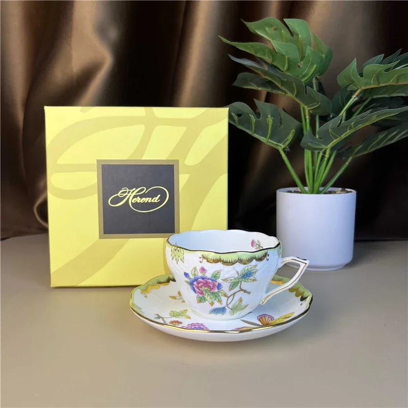 Set Cangkir Kopi dan Piring Ke - Coffee Tea Gift Basket ulasan dan harga
