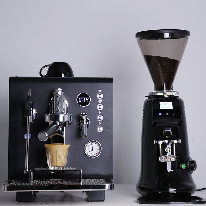 Mesin Kopi Profesional Pink Se - Coffee & Tea - Pastry Góc Xanh ulasan dan harga